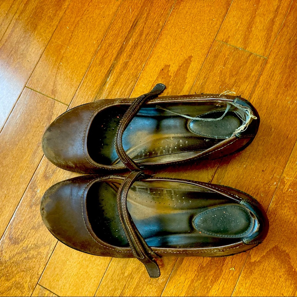 Hush puppy Mary Janes
